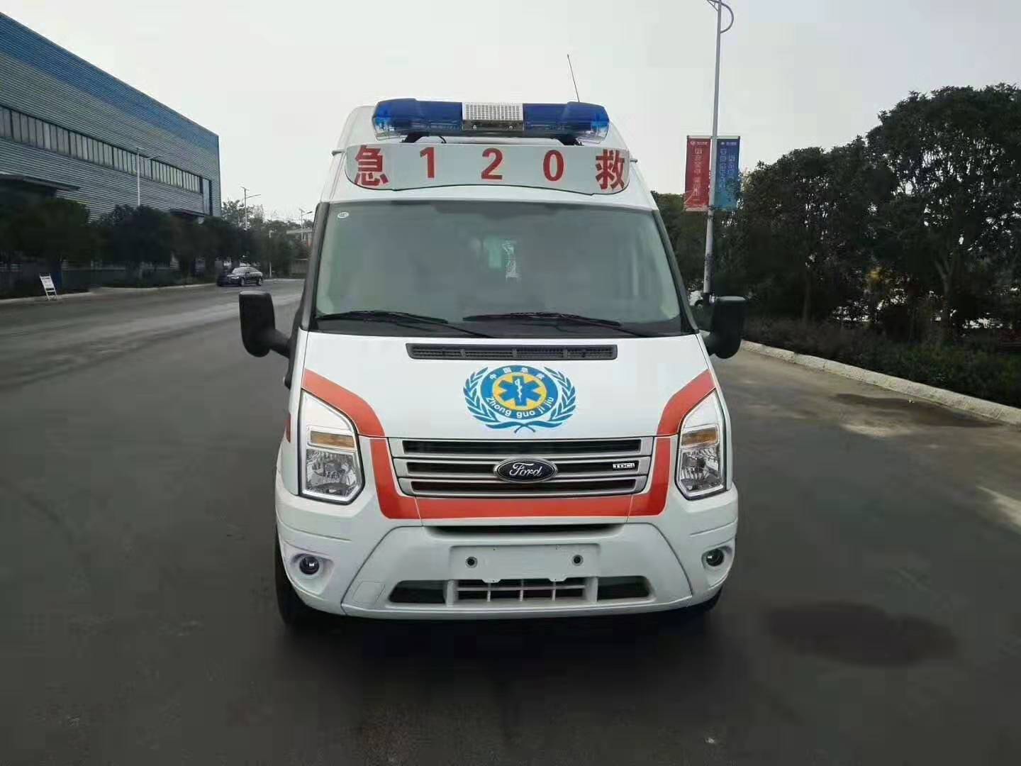 福特V348长轴中顶监护型救护车